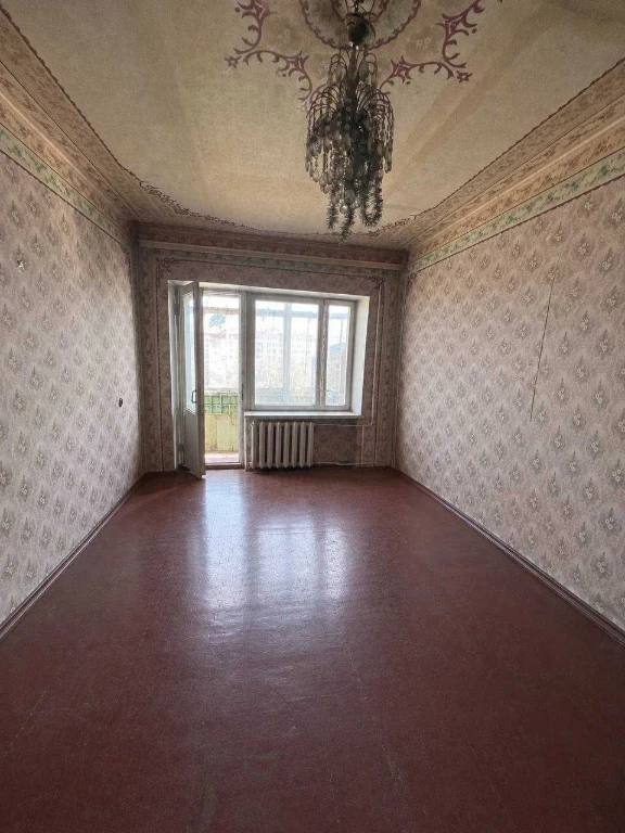 Продам 2 кімнатну квартиру по вулиці Дзвінка (кінець пр-т Сл