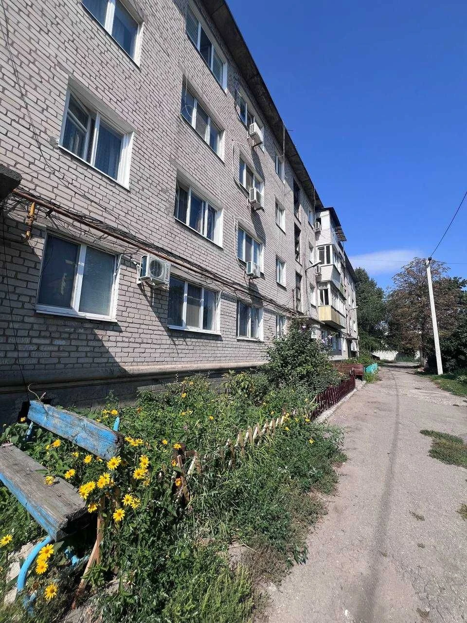 Продам 2 кімнатну квартиру по вулиці Дзвінка (кінець пр-т Сл