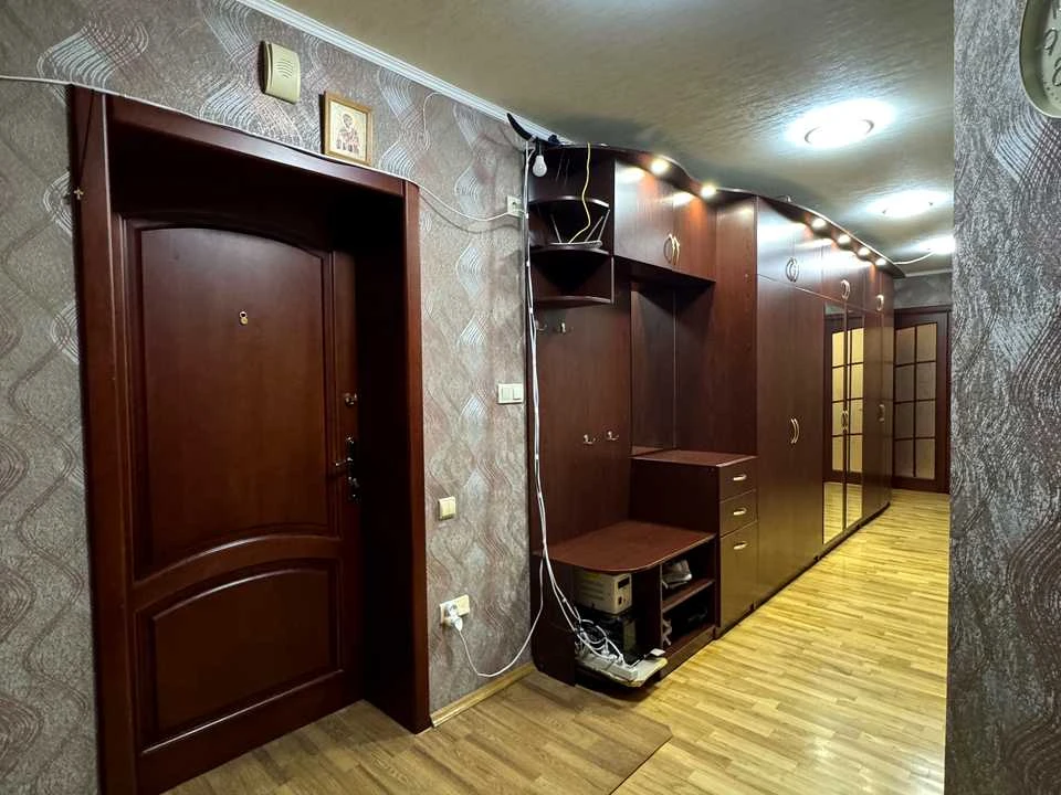 Квартира. Дніпро, Любарського пров.