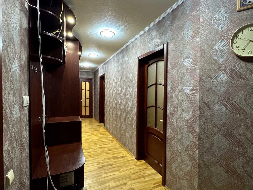 Квартира. Дніпро, Любарського пров.