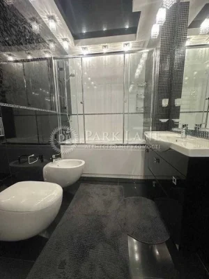 Продаж 2к ремонтом  Касіяна Василя 2/1  ЖК Жокей