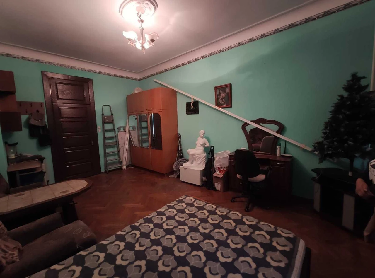 Велика кімната з ремонтом у центрі!Єлисаветинська!