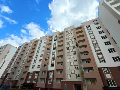 Продаж квартири 1-кімн. 46.19 м² 9/9 пов.