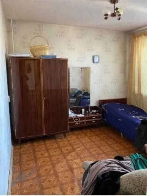 Продам 3-х ком квартиру в 7 мин от м. Индустриальная.