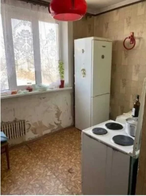 Продам 3-х ком квартиру в 7 мин от м. Индустриальная.