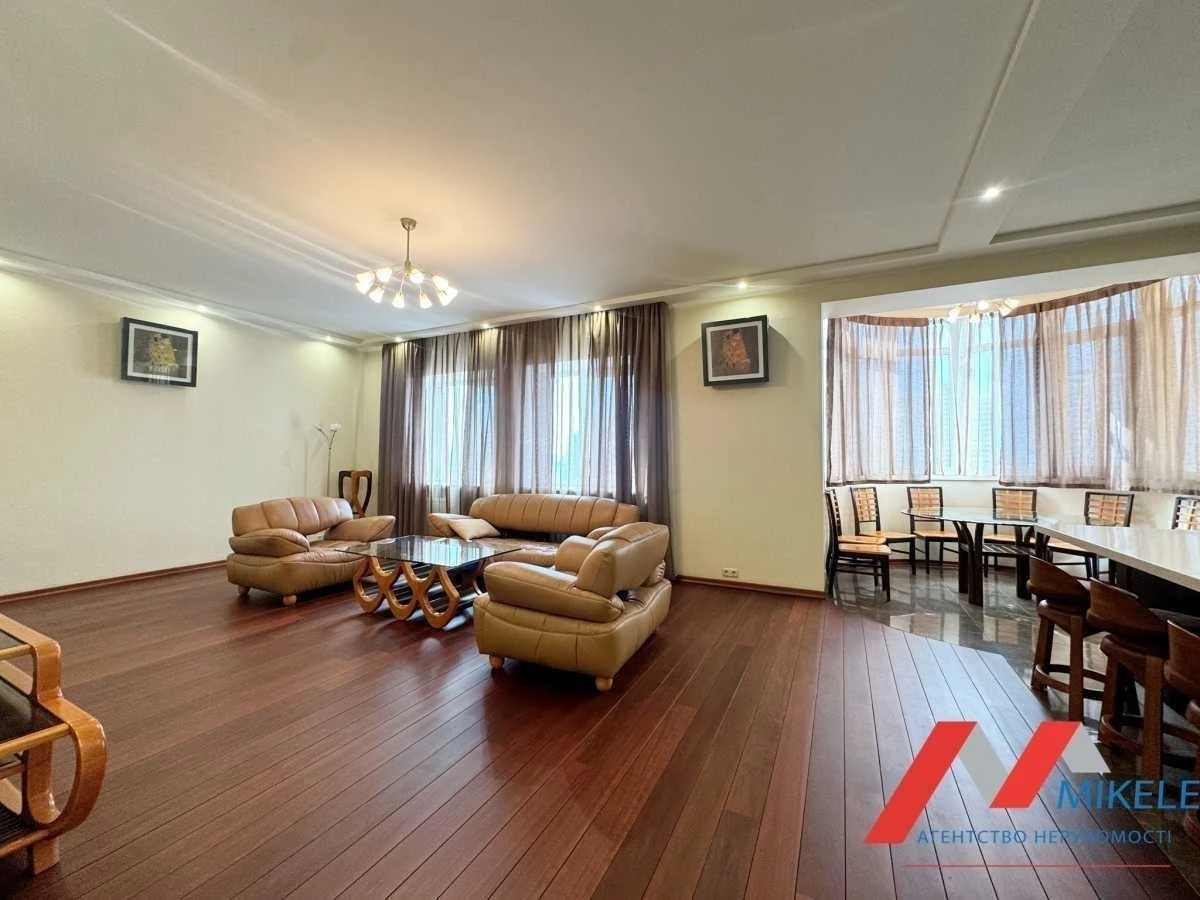 4-room apartment for sale 147 m², Vyacheslav Chornovola st.
