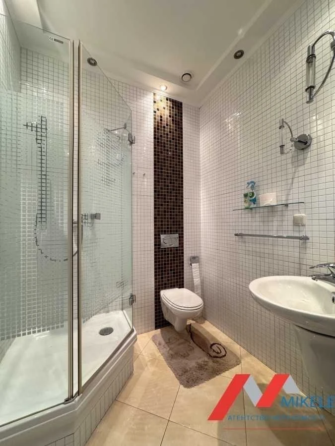 4-room apartment for sale 147 m², Vyacheslav Chornovola st.