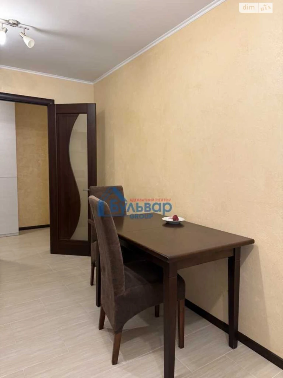 Продаж Квартира Рогізне
