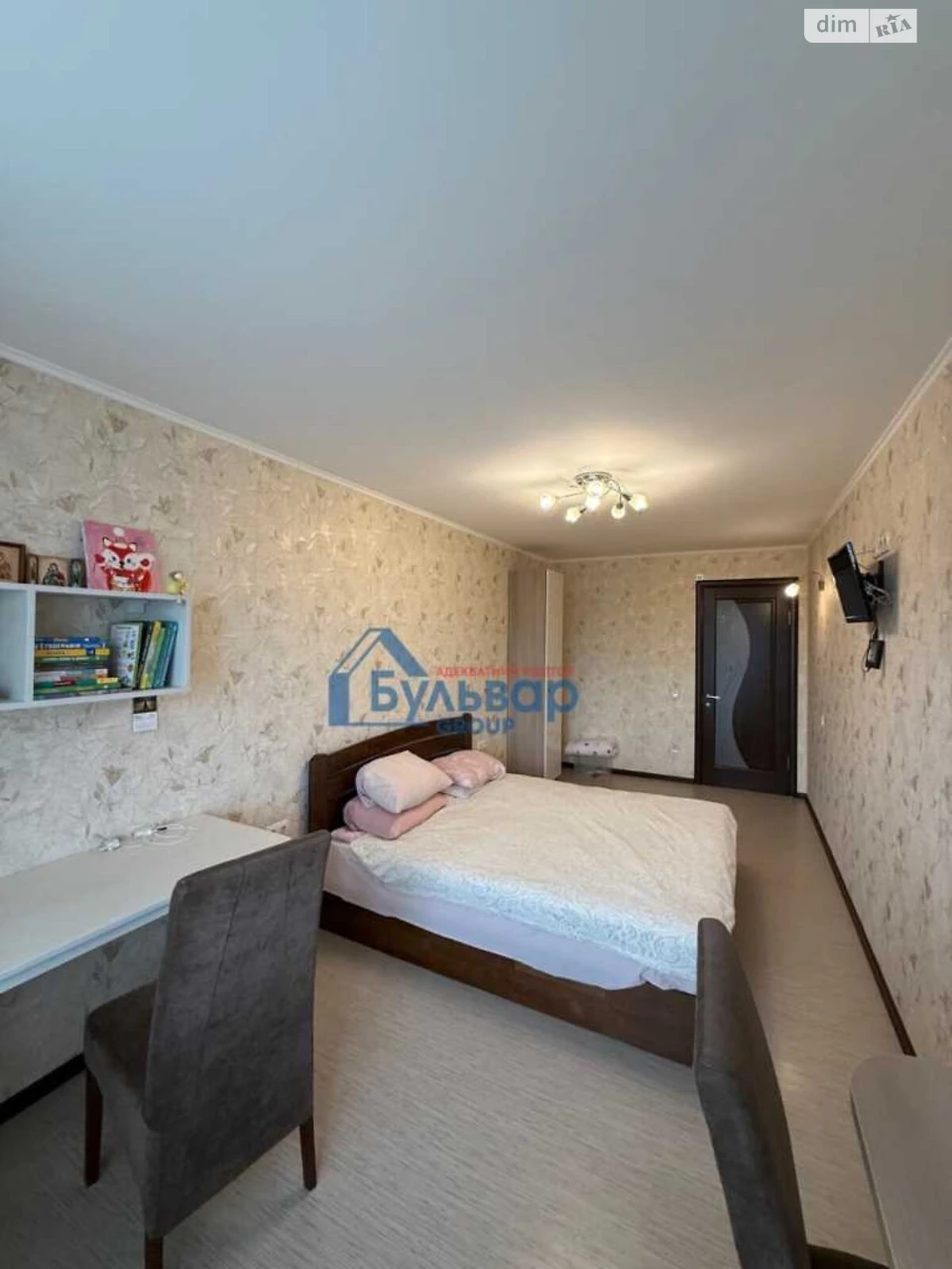 Продаж Квартира Рогізне