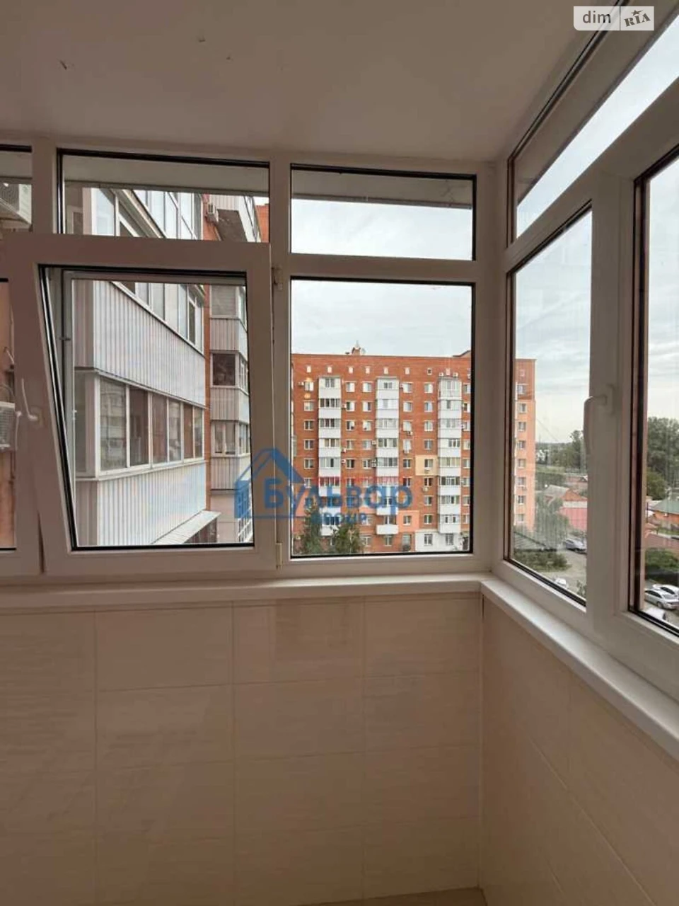 Продаж Квартира Рогізне