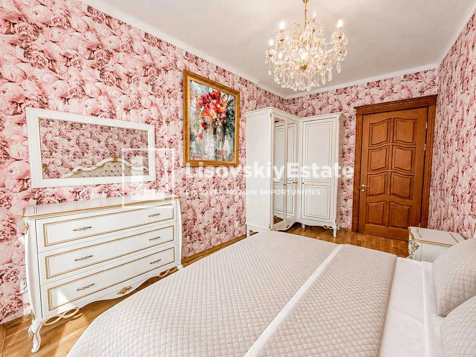 Квартира. Київ, Буслівська вул.