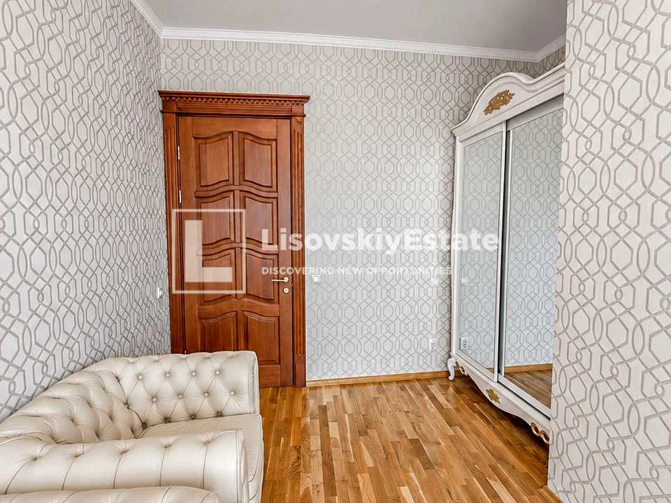 Квартира. Київ, Буслівська вул.