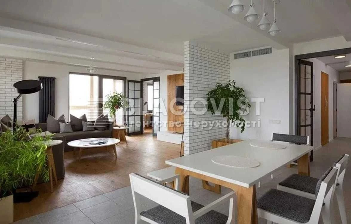 Продаж 3 кімнатна квартира Голосіївський просп., 58, PARK AV