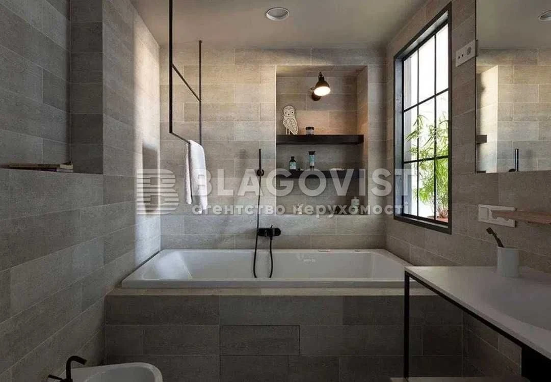Продаж 3 кімнатна квартира Голосіївський просп., 58, PARK AV