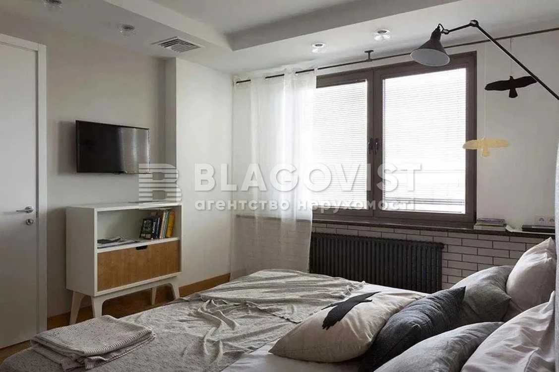 Продаж 3 кімнатна квартира Голосіївський просп., 58, PARK AV
