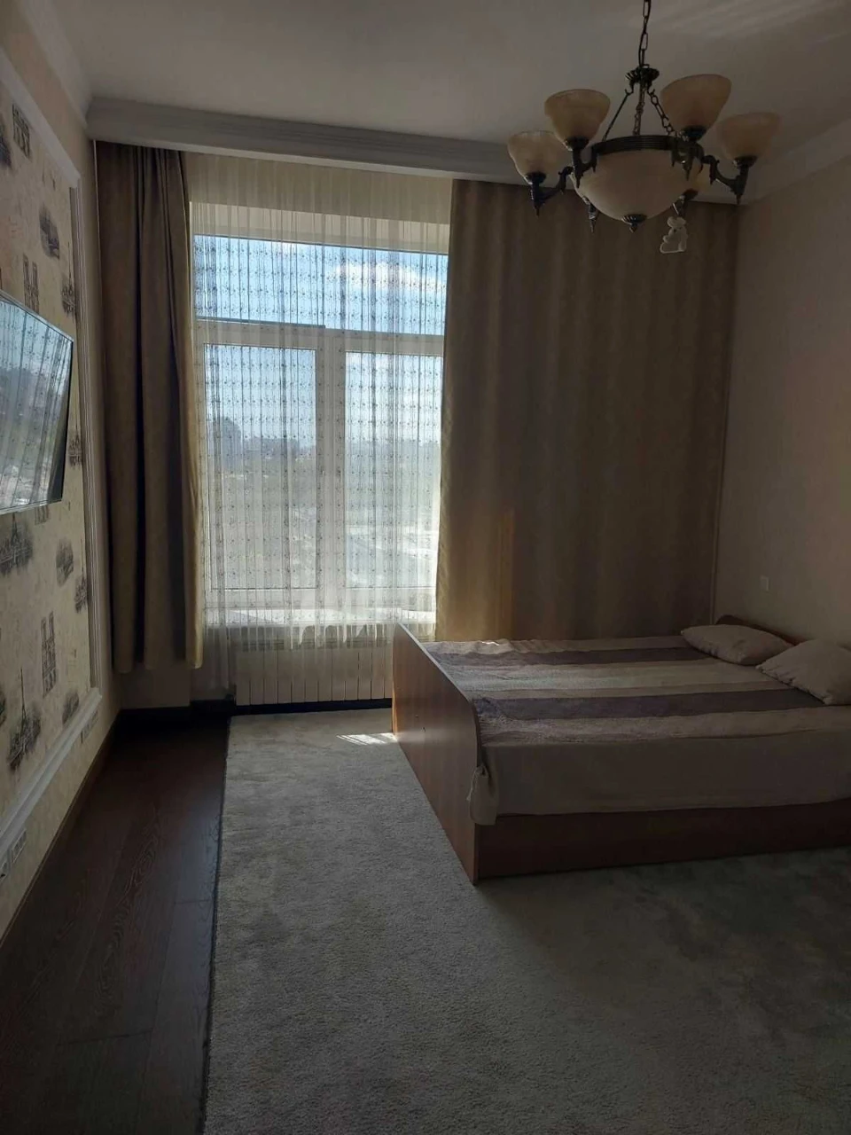 Продам 3-кімнатну квартиру в ЖК «Мерседес»