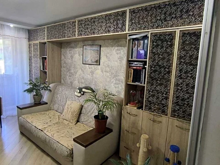 Квартира. Одеса, Середньофонтанський пров.