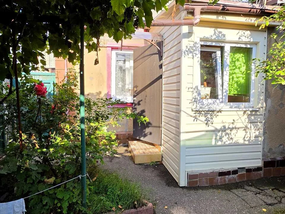 Будинок. Харків, Аральський пров.