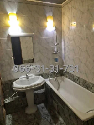 Продам квартиру 81м² , метро Студентська.