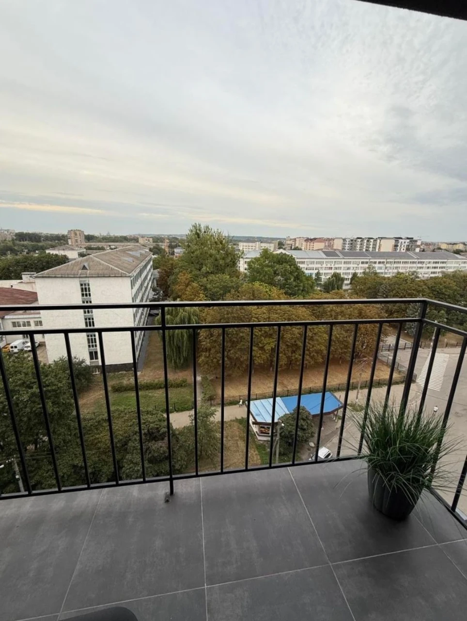 Продаж 1 кім квартири з сучасним ремонтом в центрі IQ Hause
