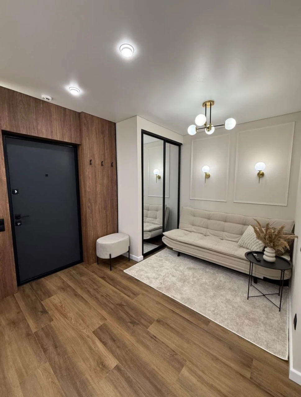 Продаж 1 кім квартири з сучасним ремонтом в центрі IQ Hause