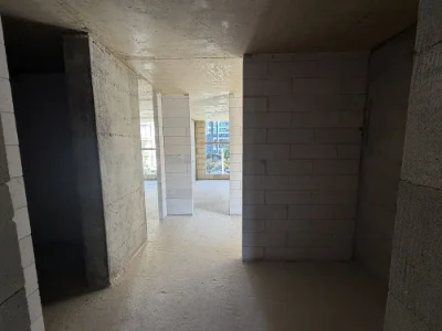 Простора квартира 80м² у закритому ЖК з підземним паркінгом!