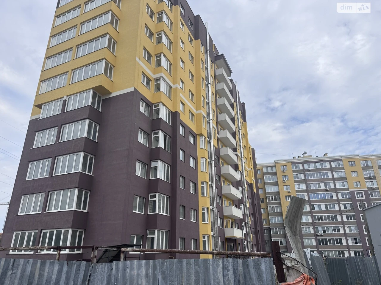 Продаж Квартира Виставка