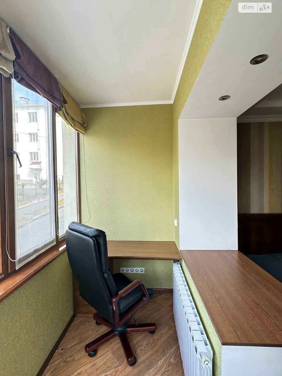 Продаж Квартира Виставка