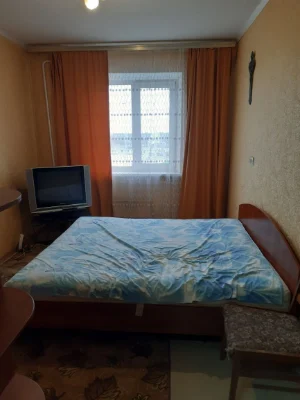 Продам 2 квартиру вул.Героїв Крут