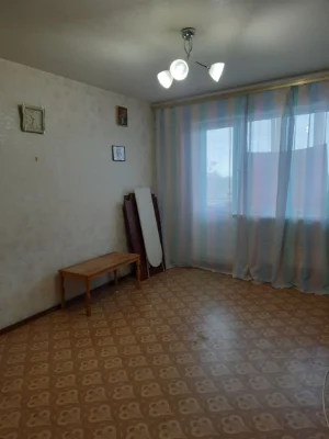 Продам 2 квартиру вул.Героїв Крут