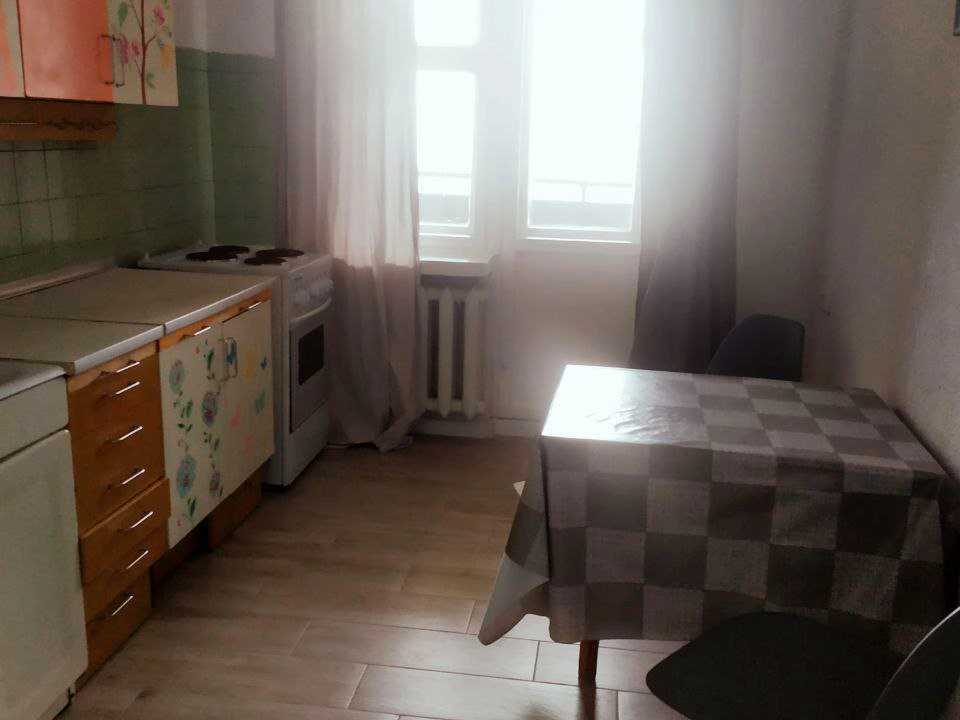 Квартира. Київ, Старонаводницька вул.