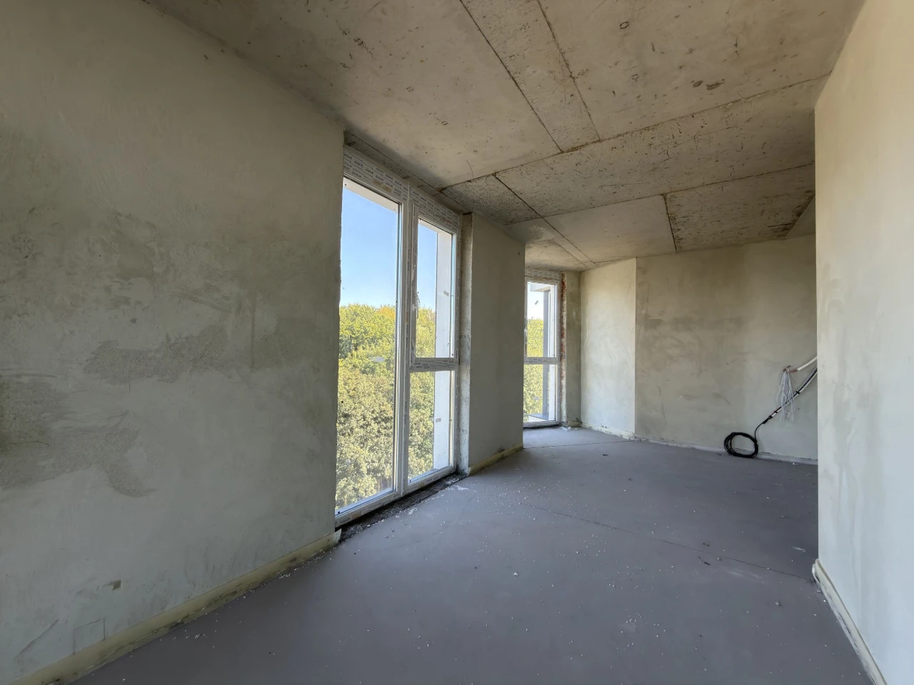 Продаж 2-кім. квартири + 66,4 м² у преміальному ЖК 111 Zelen