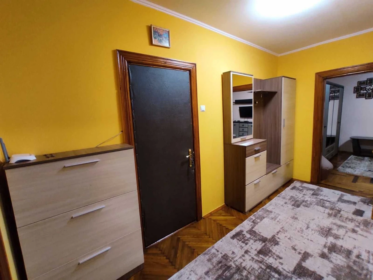 Продаж квартири на вул. Морозна