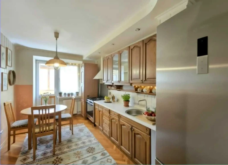 Центр! 3к квартира - 100м², Олеся Гончара, 62 Золоті Ворота,