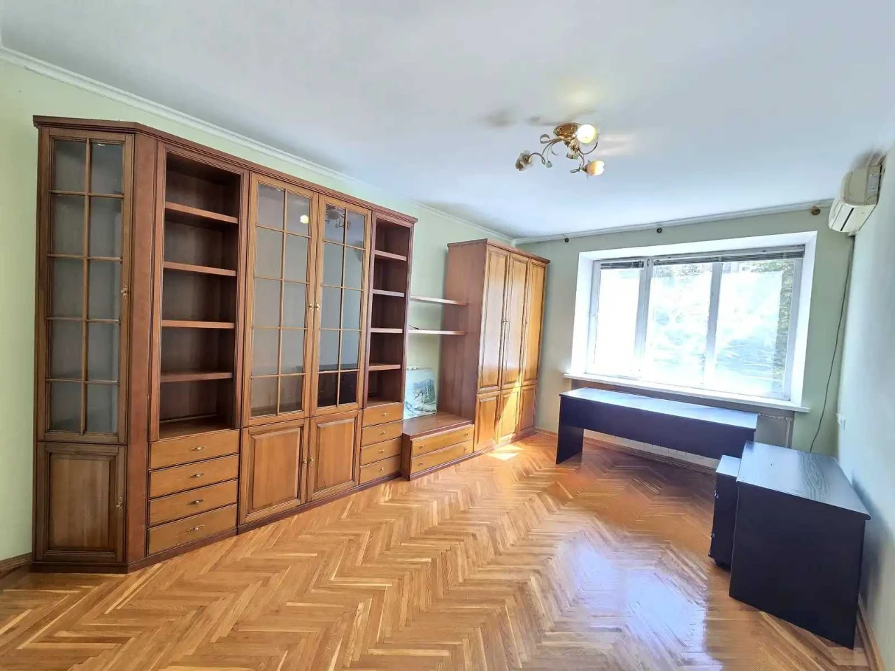 Центр! 3к квартира - 100м², Олеся Гончара, 62 Золоті Ворота,