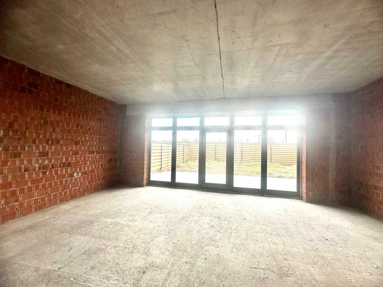 Продаж від власника. Вишуканий будинок в стилі BARNHOUSE.
