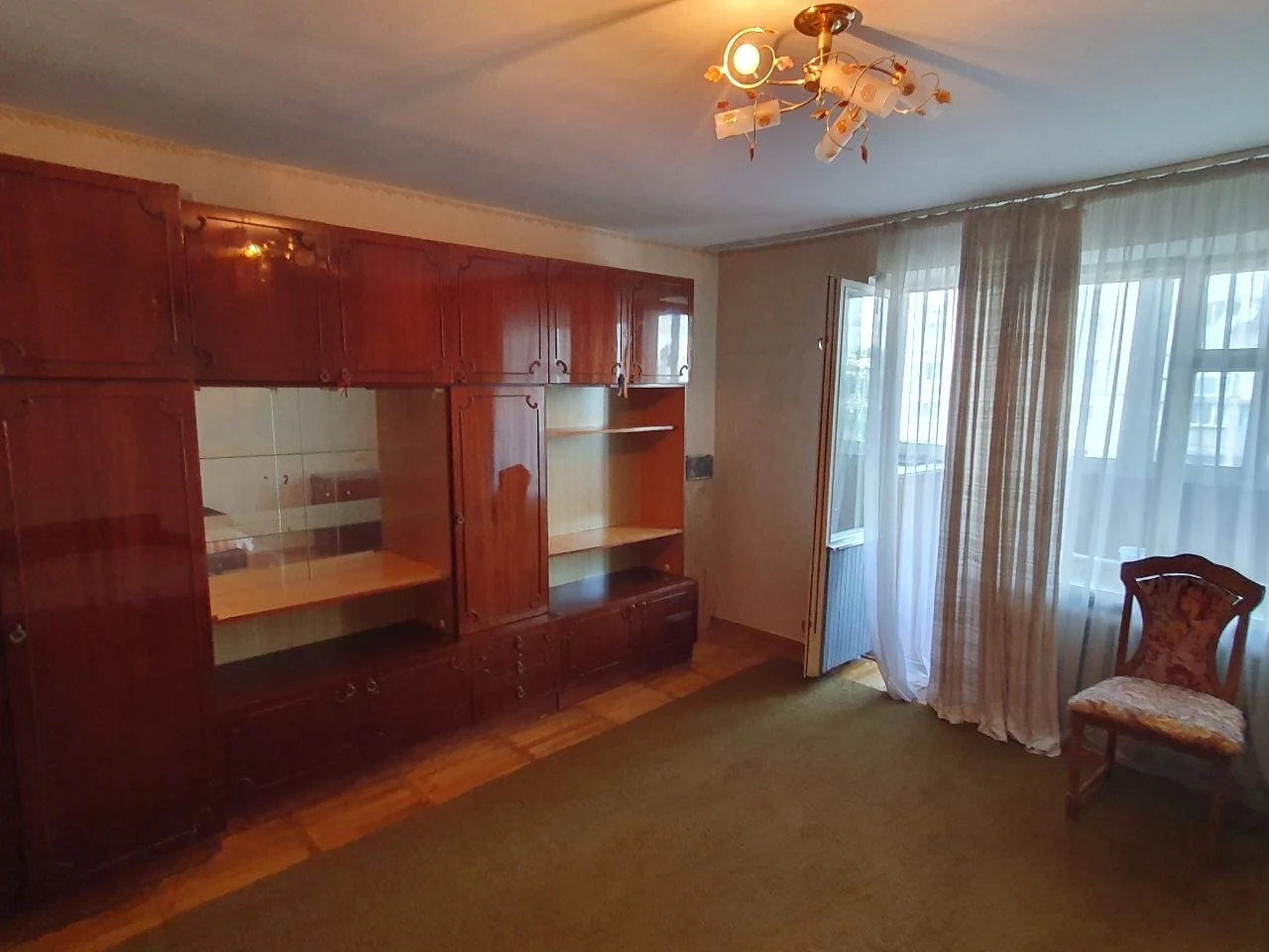 Продажа 3-комнатной квартиры 71 м², Юрия Литвинского ул., 82