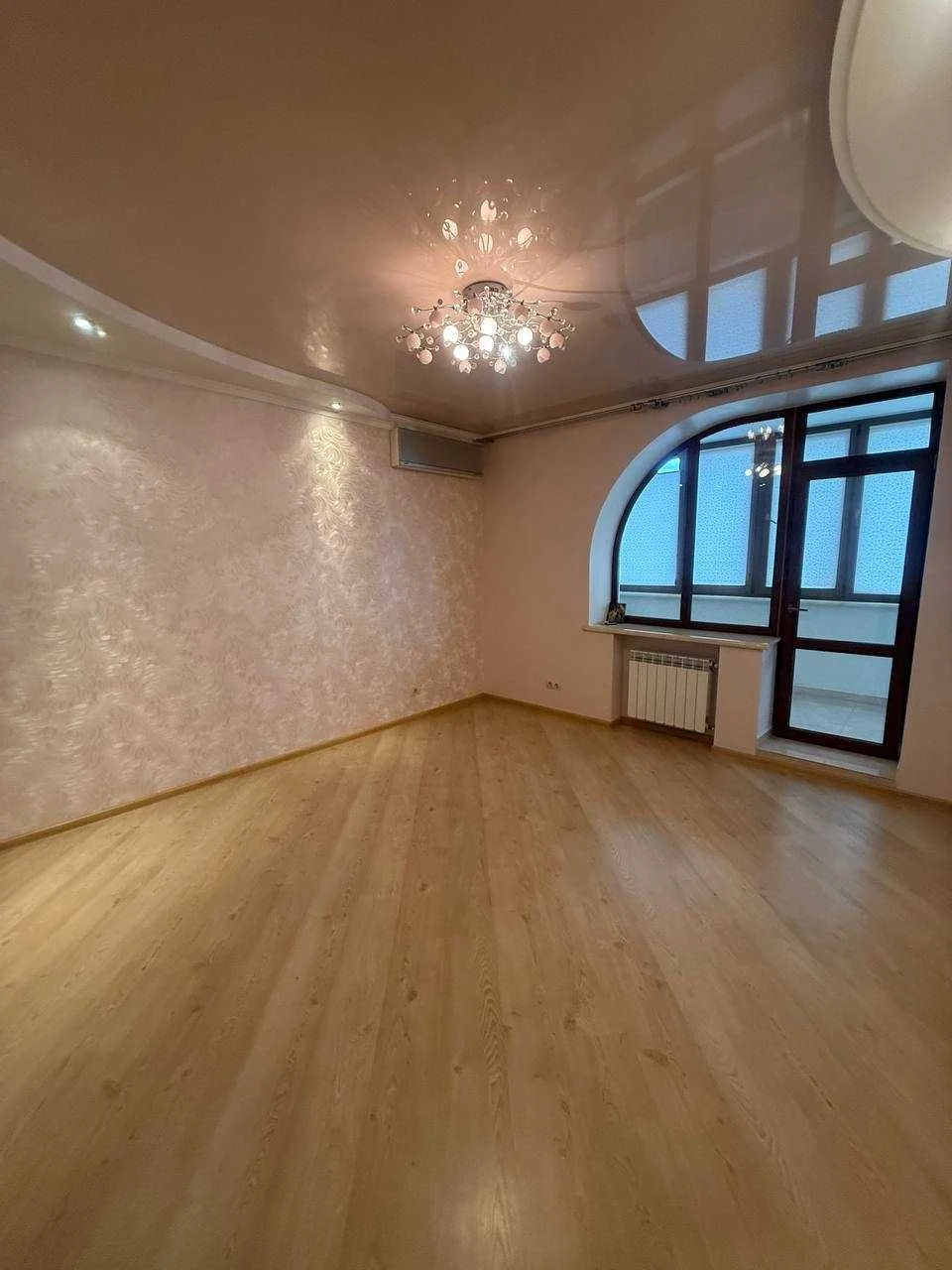 Продам двухуровневую кв. кирпичный дом, АОГВ/ Таирова (kor-0