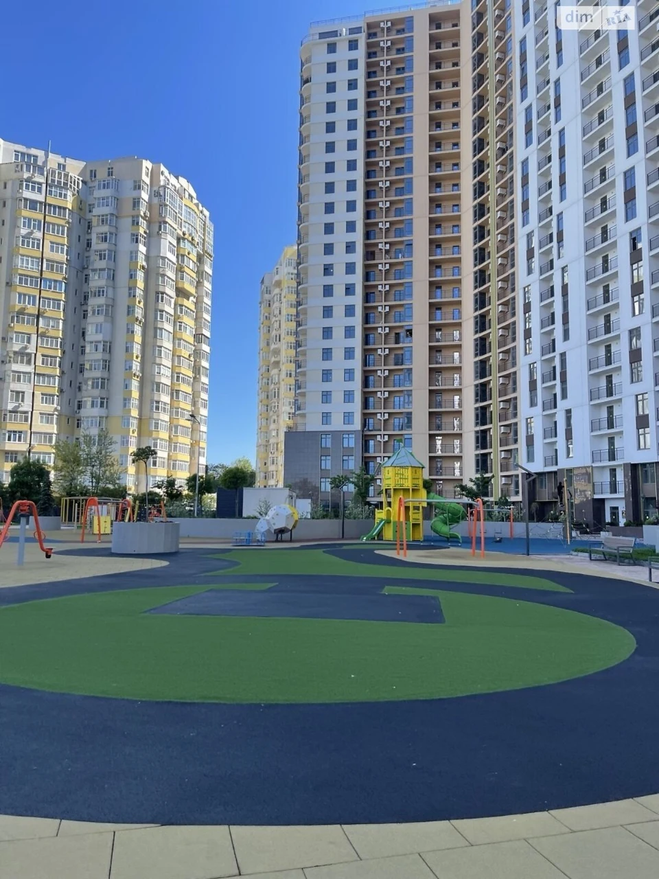 Продаж Квартира Ближні Млини