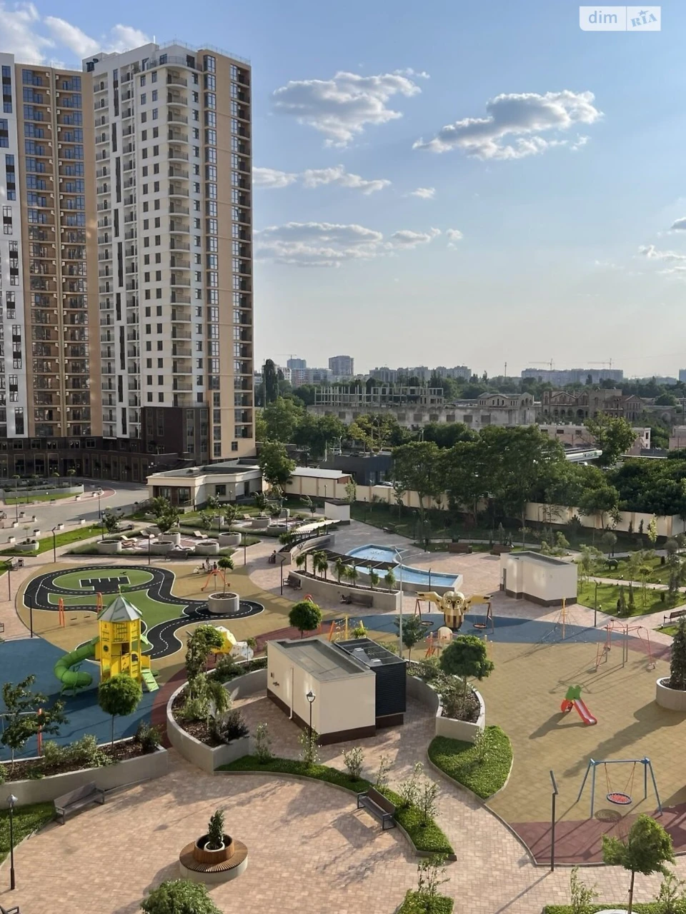 Продаж Квартира Ближні Млини