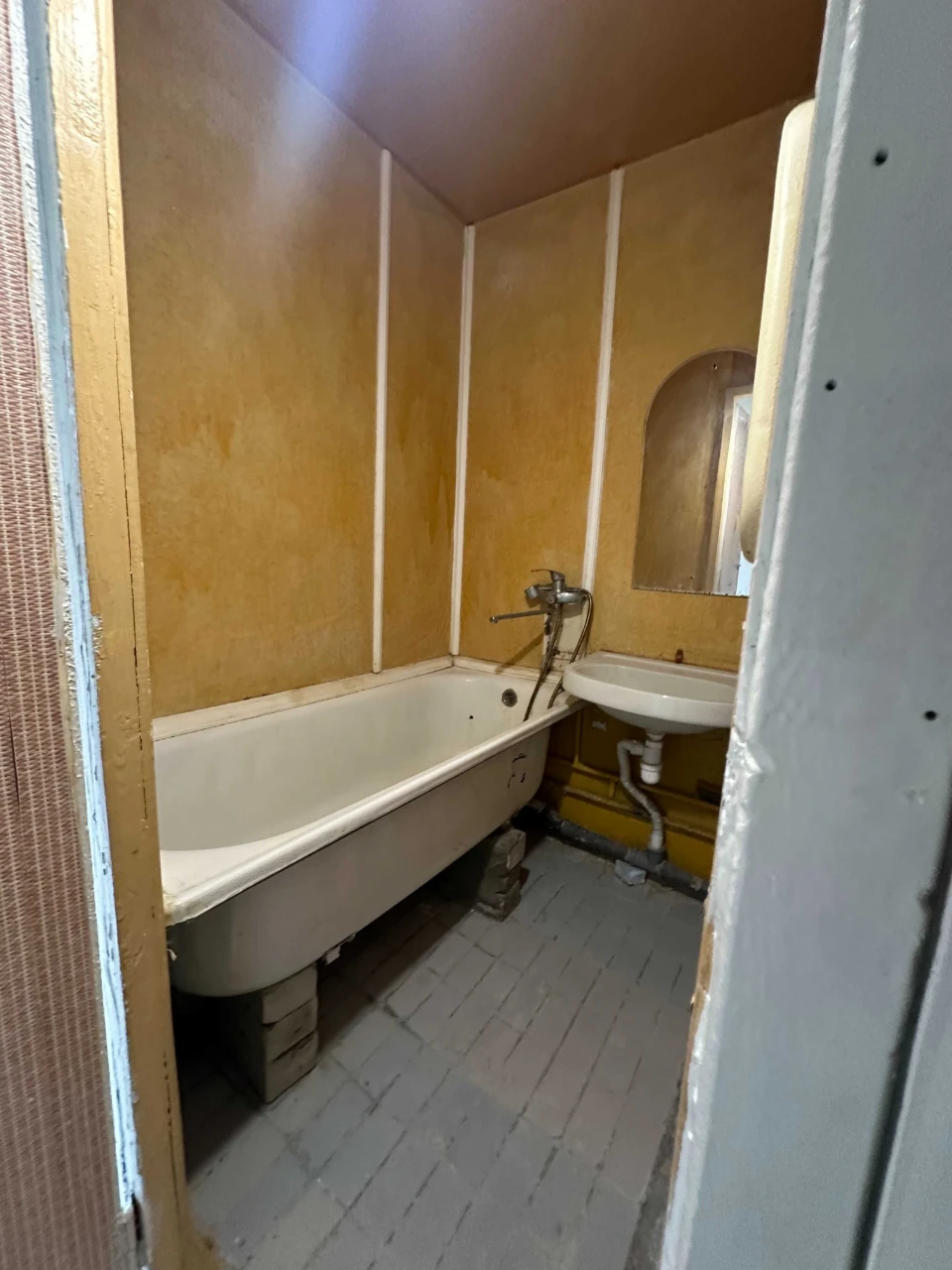 Продам 1к квартиру пр.Аэрокосмический, Одесская, под чистову