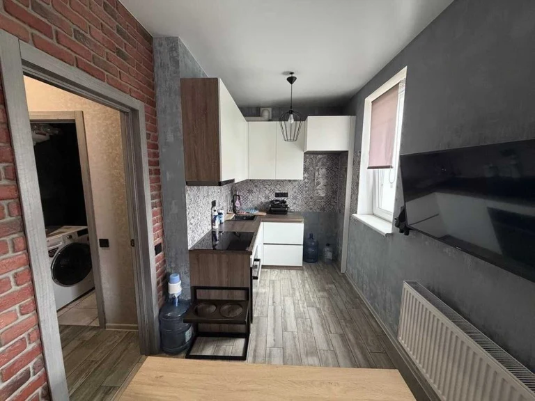 Продам 1 комн. квартиру - 40 м2, ЖК Гидропарк, м. Киевская,