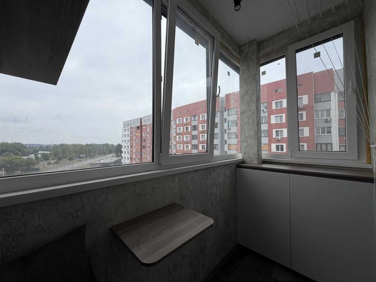 Продам 1 комн. квартиру - 40 м2, ЖК Гидропарк, м. Киевская,