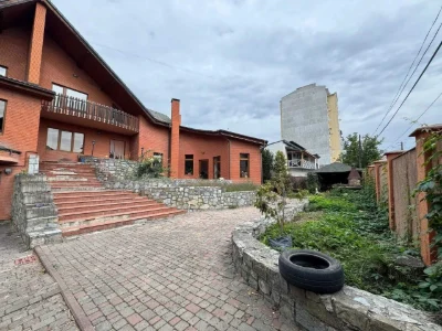 Продаж великого будинку по вул.Вовчинецькій