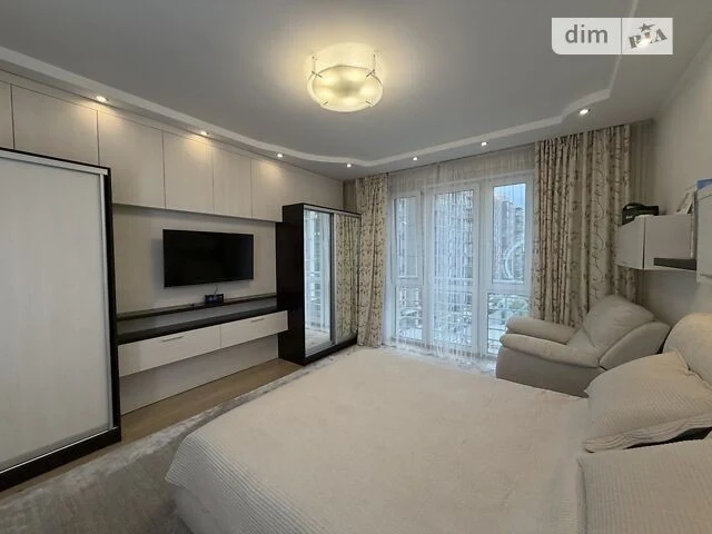 Sale of 2-room apartment 63.9 sq. m. on Metrologicalhna Street 109 • ID