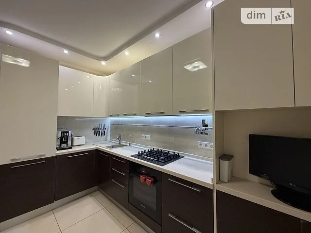 Sale of 2-room apartment 63.9 sq. m. on Metrologicalhna Street 109 • ID