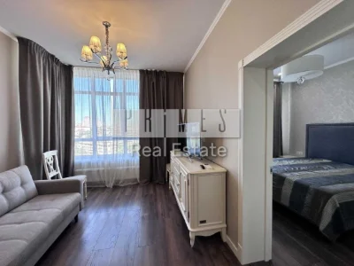 Продаж 2к квартира 75м2 14 поверх Інвертор балкон-тераса ЖК