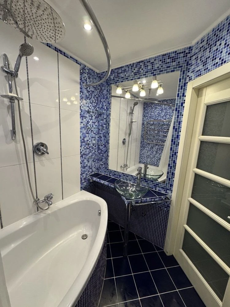 Продам 2к сталинку, район Титова, Рабочей