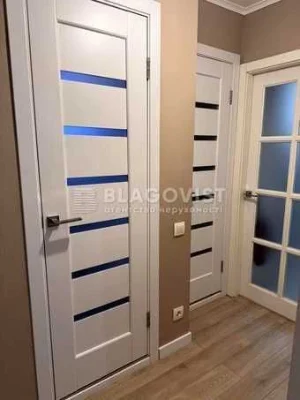 Печерськ продаж 3к квартири Підвисоцького