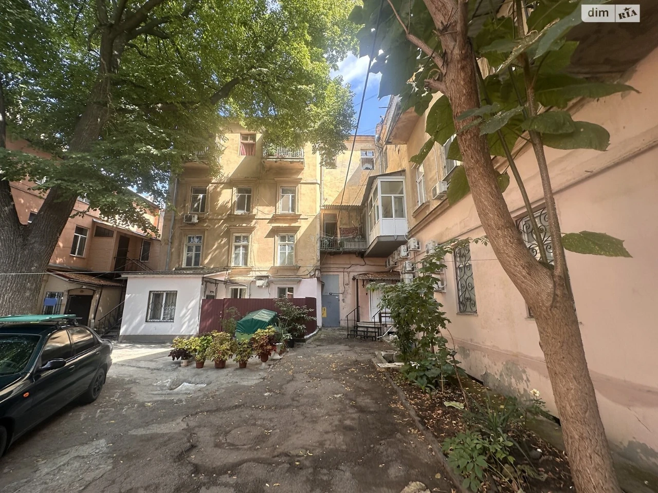 Продажа квартир Приморский.